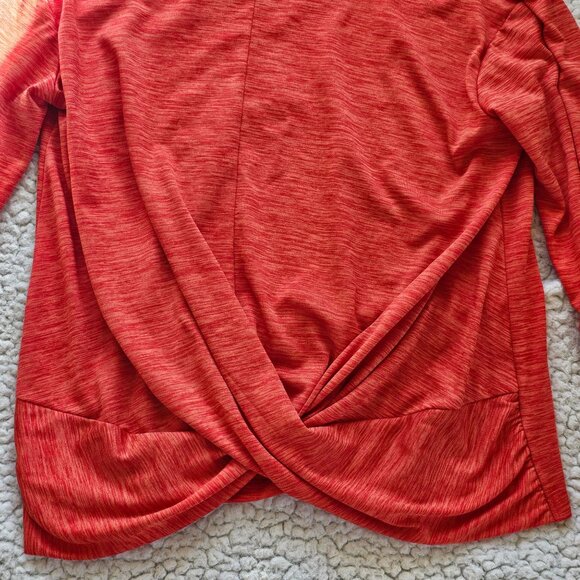 Twist-Back Red Heather Long-Sleeve Athleisure Top By Xersion L - Picture 3 of 4
